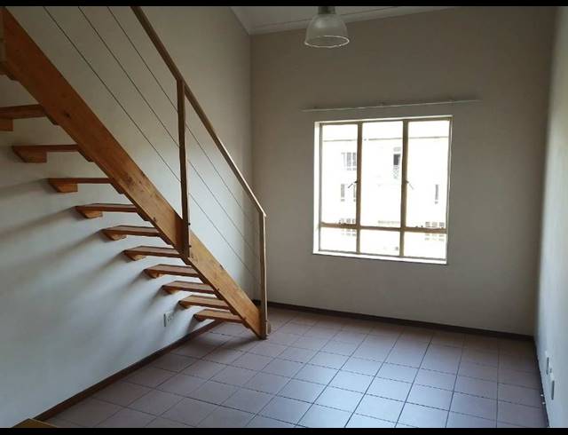 1 BEDROOM APARTMENT FOR SALE IN HILLCREST